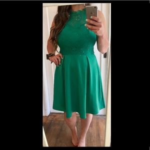 Beautiful green dress 👗